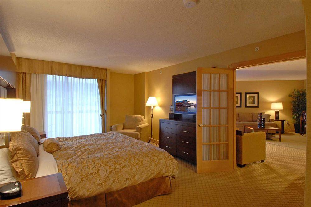 Penticton Lakeside Resort Extérieur photo